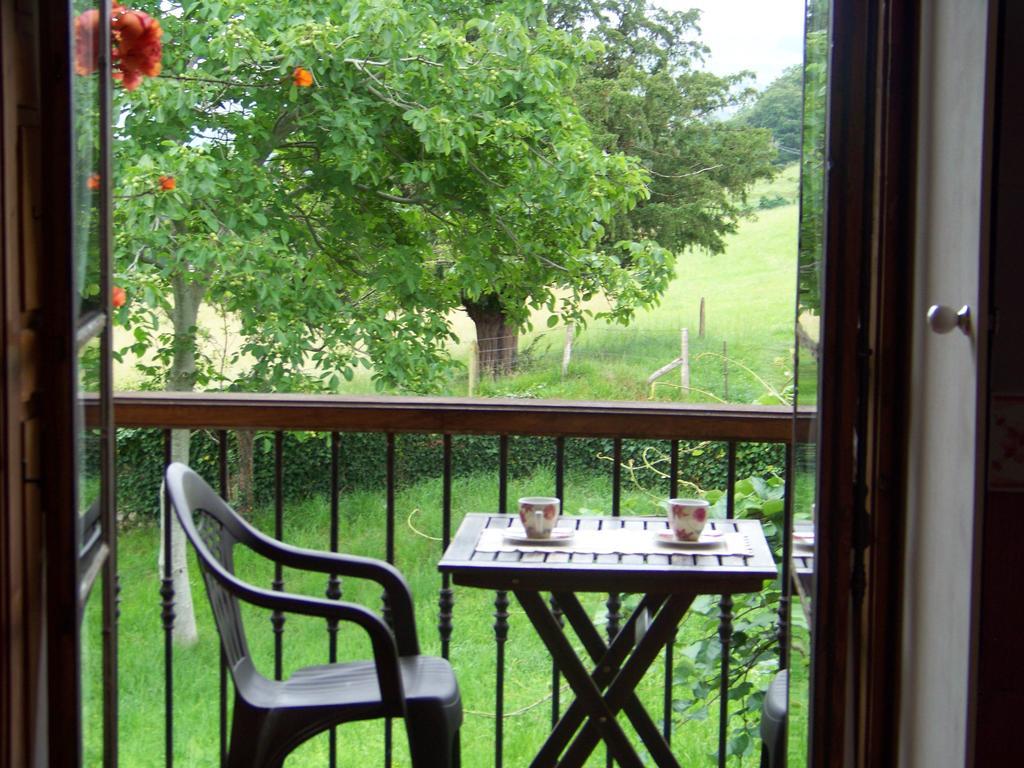 B&B El Jardin De Aes Пуэнте-Вьесго Экстерьер фото